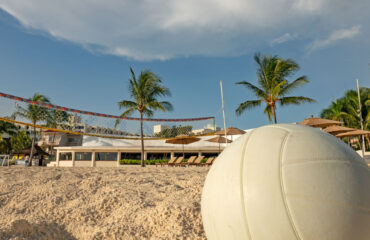 BEACH VOLLEYBALL