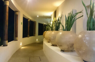 HOTEL HALLWAY (2)