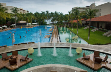 Hotel Pool