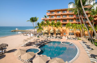 vallarta beach front